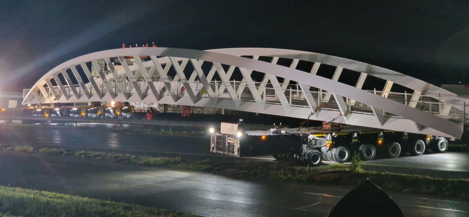 Illustration - Pose de la passerelle le 29/10/2025