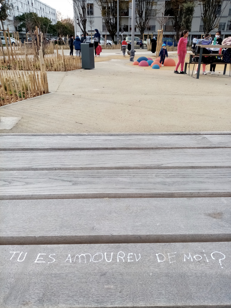 Illustration - Place Voltaire, lieu d’extension des premières socialisations des enfants