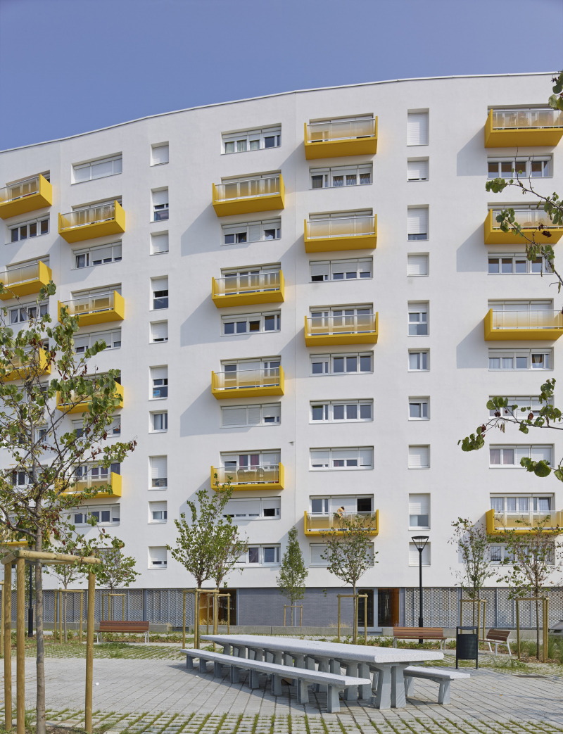 Illustration - Façade Sud réhabilitée du Linéaire d’Angleterre