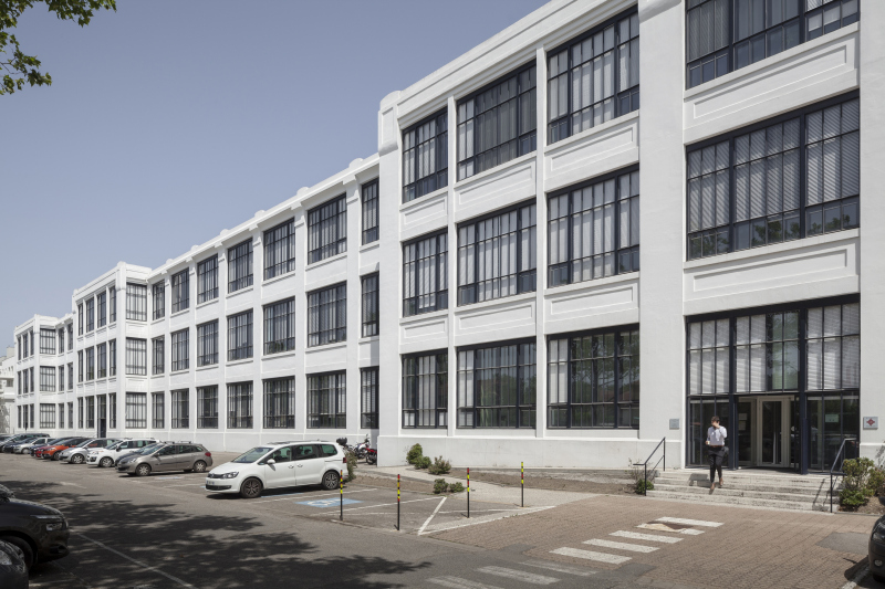 Illustration - Façade Sud réhabilitée, avenue bataillon Carmagnole Liberté