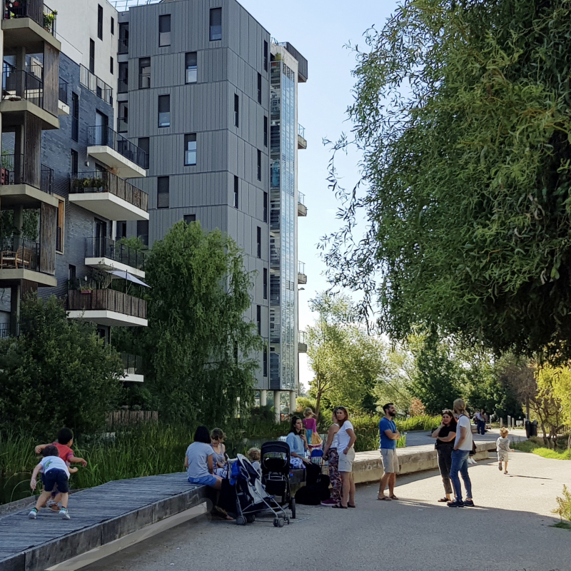Illustration - La banquette comme lieu de rassemblement
