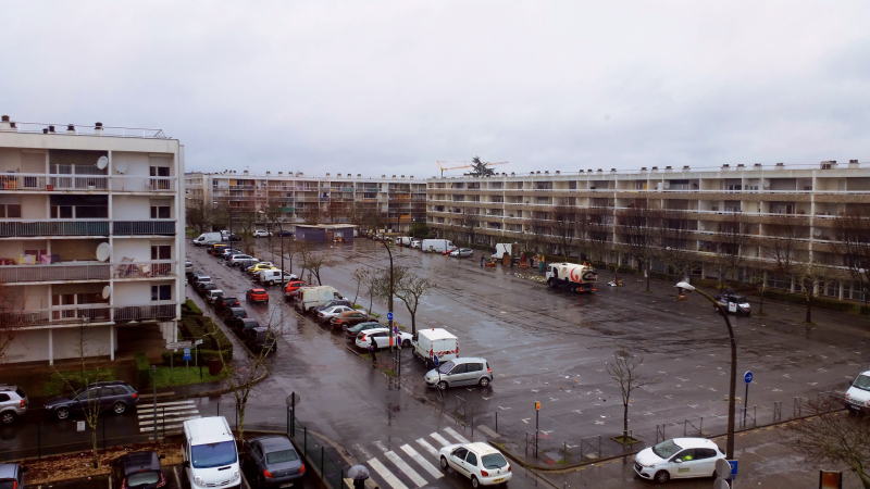 Illustration - Place F Mitterrand avant les travaux Ilot végétal