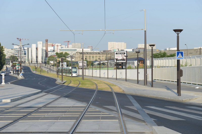 Illustration - Croisement voies circulées et tramway