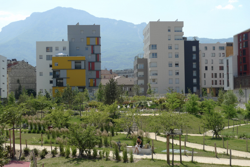 Illustration - Façade intérieure sur le parc de Bonne