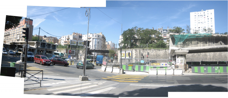 Illustration - Le viaduc routier débité en morceaux