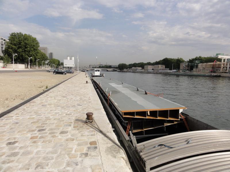 Illustration - Livraison des différentes traverses par barges