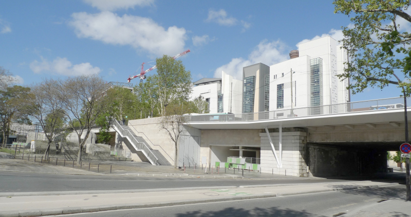 Illustration - Vue depuis le quai d'Ivry avec l'Ecole d'architecture